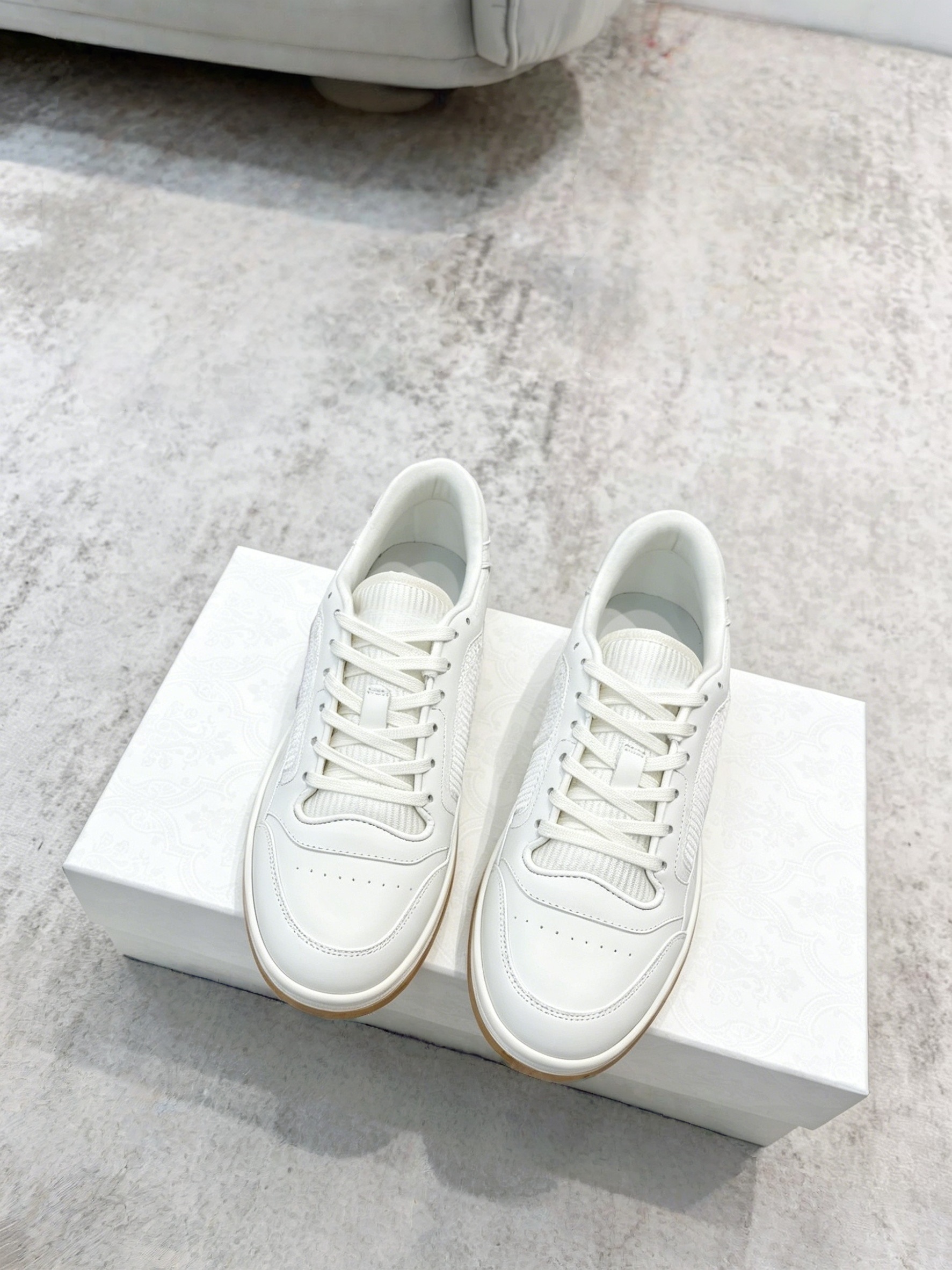 Summer White Sneakers Unisex R - Leather Sneaker Care Kit 리뷰 및 가격